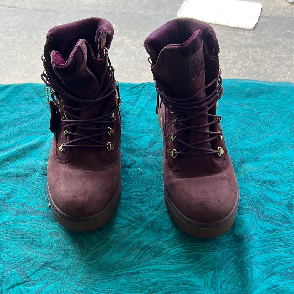 Timberland men’s burgundy legends club size 12